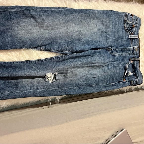 Capri Levi jeans - Picture 2 of 4